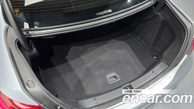 Mercedes-Benz E-Class 2021 — photo 29
