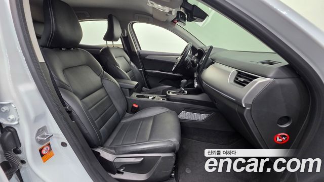 Renault Korea XM3 2023 — photo 13