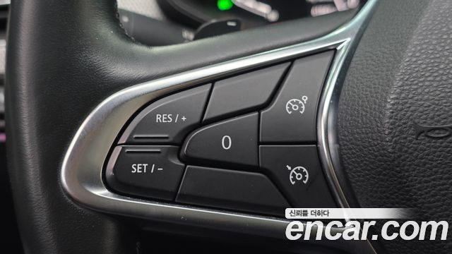 Renault Korea XM3 2023 — photo 21
