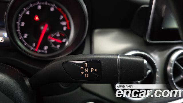 Mercedes-Benz CLA-Class 2018 — photo 9