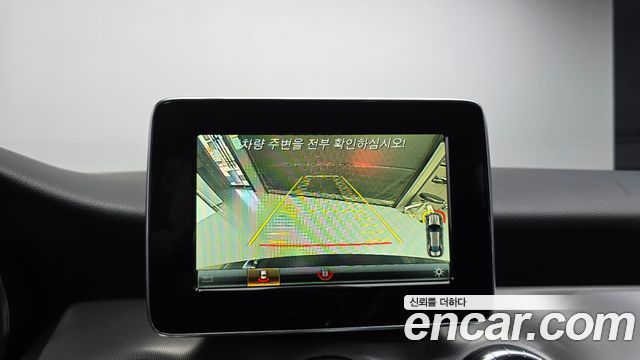 Mercedes-Benz CLA-Class 2018 — photo 14