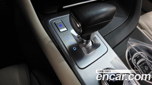 Genesis G70 2019 — photo 12