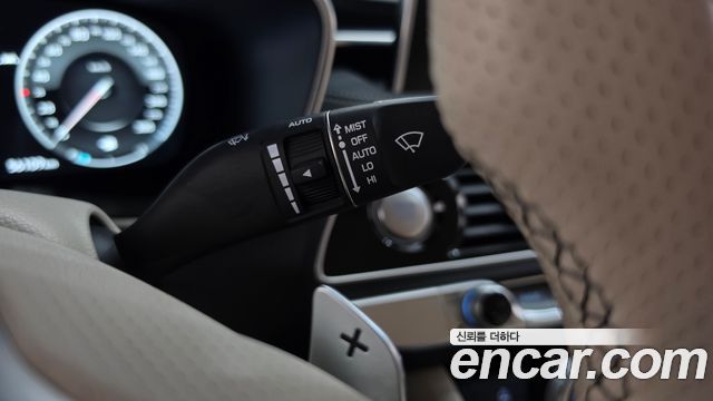 Genesis G70 2019 — photo 29