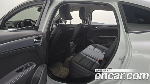 Renault Korea XM3 2022 — photo 18