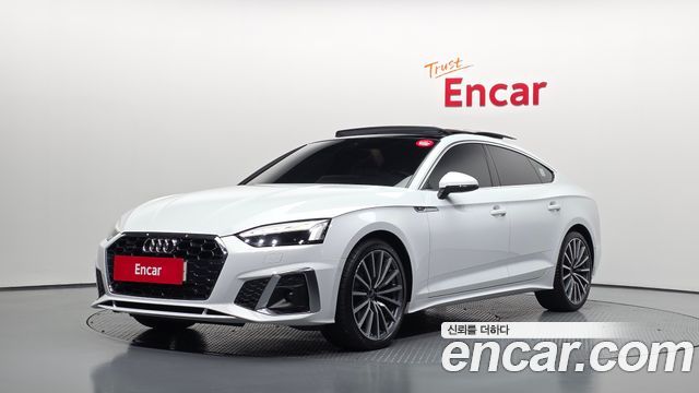 Audi A5 2023 — photo 1