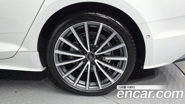 Audi A5 2023 — photo 5
