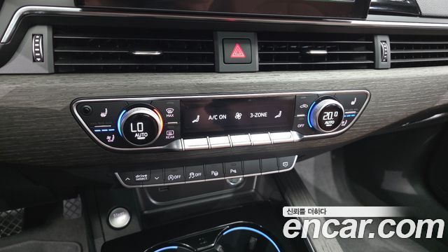 Audi A5 2023 — photo 24