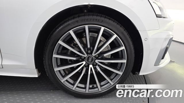 Audi A5 2023 — photo 7