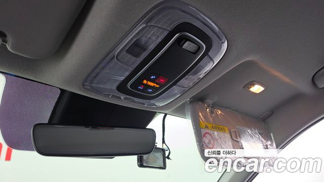 Hyundai AVANTE 2025 — photo 19