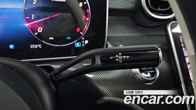 Mercedes-Benz C-Class 2024 — photo 12