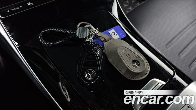 Mercedes-Benz C-Class 2024 — photo 29