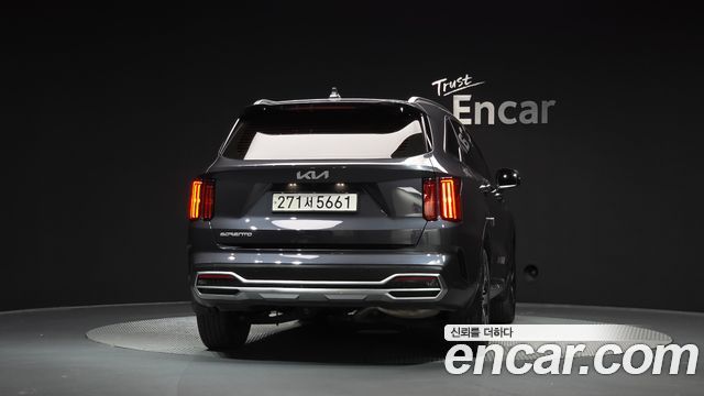Kia Sorento 2023 — photo 4