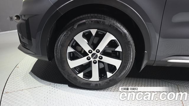 Kia Sorento 2023 — photo 5
