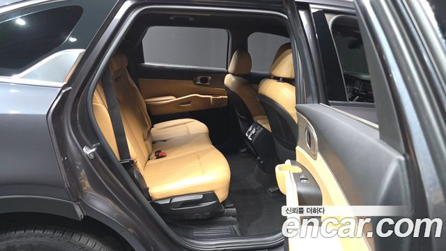 Kia Sorento 2023 — photo 18