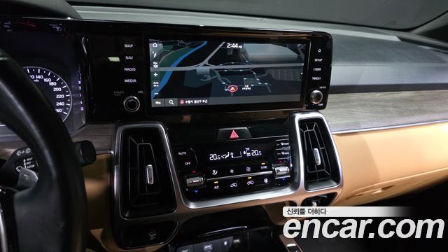 Kia Sorento 2023 — photo 20