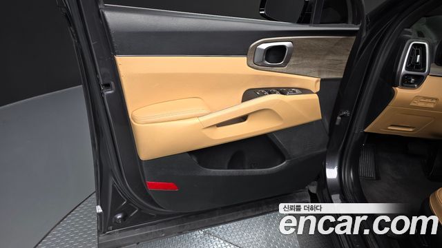 Kia Sorento 2023 — photo 14