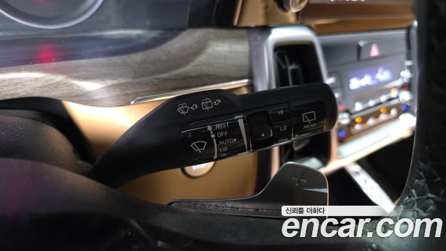 Kia Sorento 2023 — photo 28