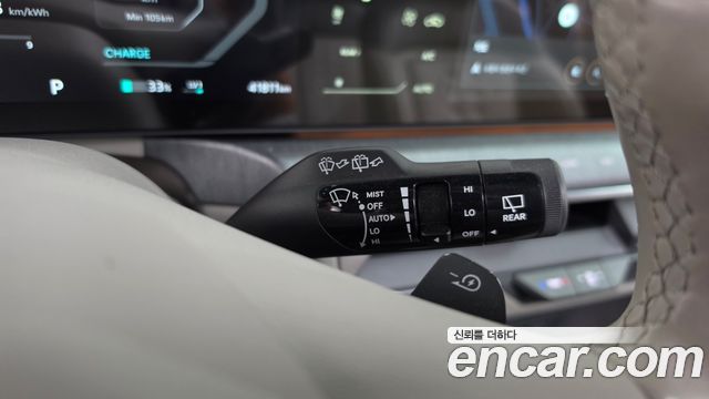 Kia EV9 2024 — photo 29