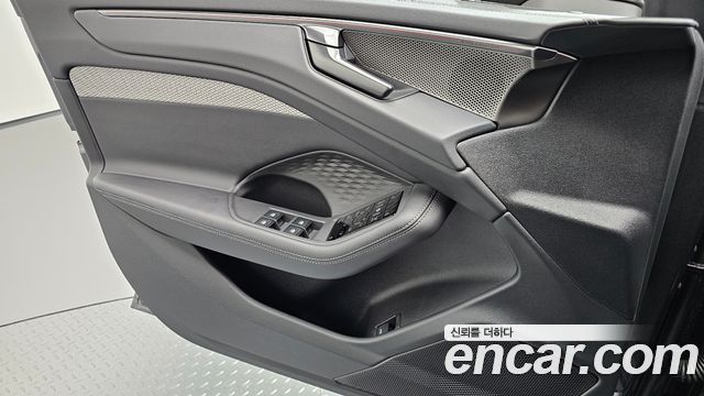 Audi A6 2026 — photo 14