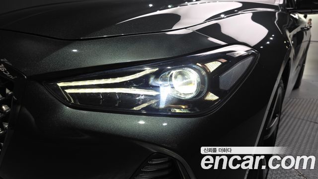 Genesis G70 2019 — photo 8