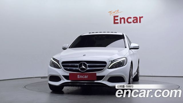 Mercedes-Benz C-Class 2018 — photo 3