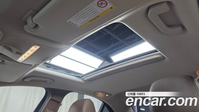 Mercedes-Benz E-Class 2018 — photo 22