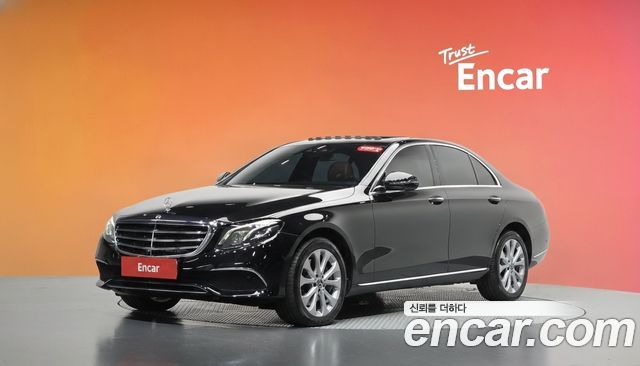 Mercedes-Benz E-Class 2018 — photo 1