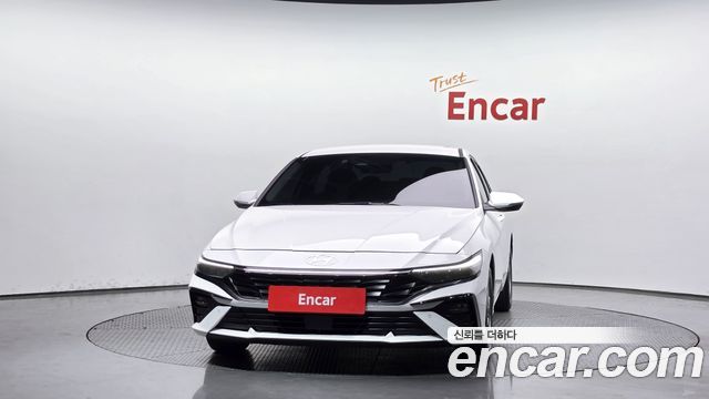 Hyundai AVANTE 2024 — photo 3