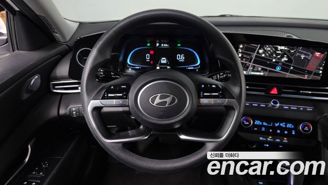 Hyundai AVANTE 2024 — photo 19