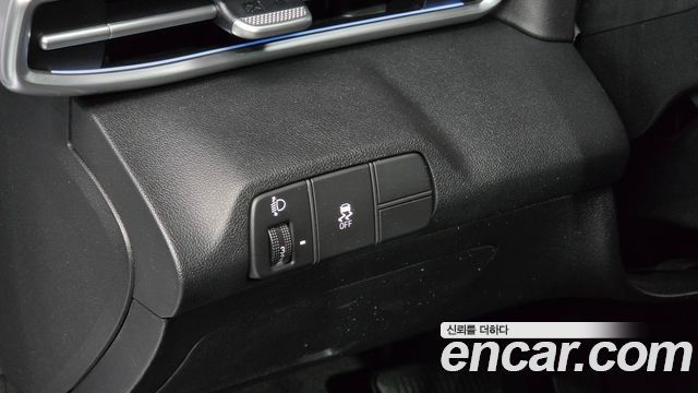 Hyundai AVANTE 2024 — photo 23