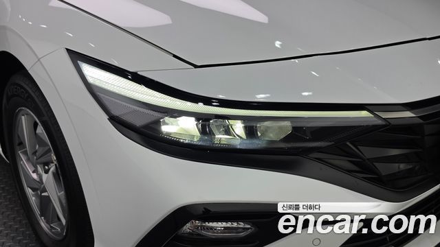 Hyundai AVANTE 2024 — photo 8