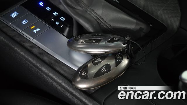 Hyundai AVANTE 2024 — photo 31