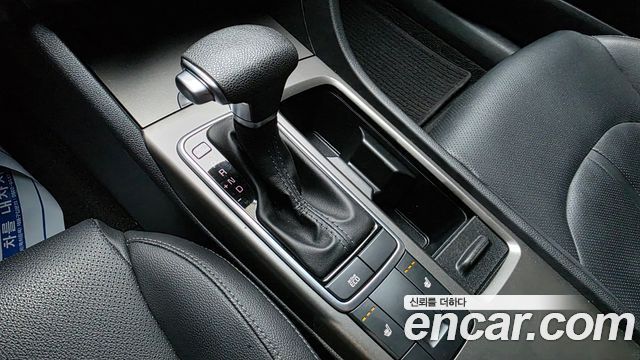 Kia K5 2020 — photo 9