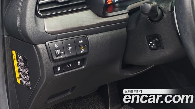 Kia K7 2020 — photo 21