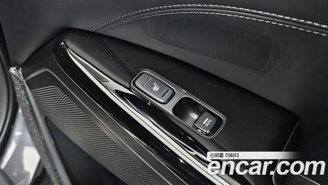 Kia K7 2020 — photo 22