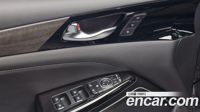 Kia K7 2020 — photo 32