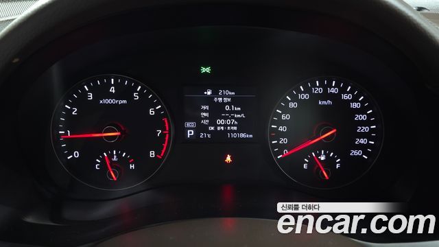 Kia K7 2017 — photo 8