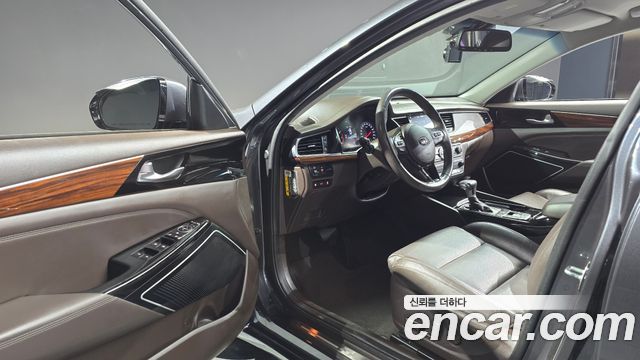 Kia K7 2017 — photo 10