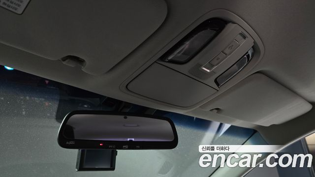 Kia K7 2017 — photo 18