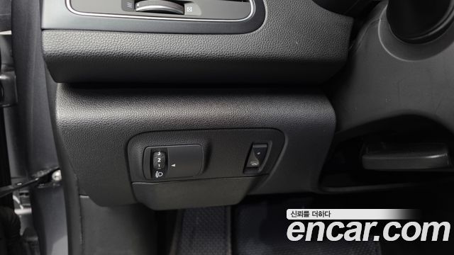 Renault Korea SM6 2020 — photo 25