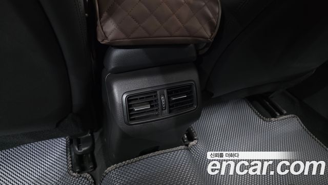 Renault Korea SM6 2020 — photo 31