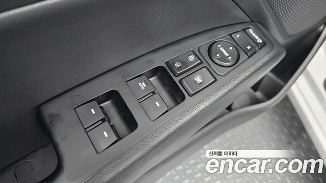 Hyundai AVANTE 2019 — photo 26