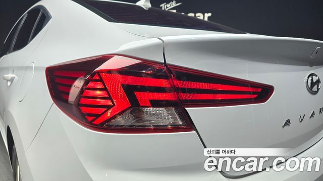 Hyundai AVANTE 2019 — photo 9
