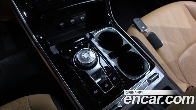 Kia Canival 2021 — photo 9