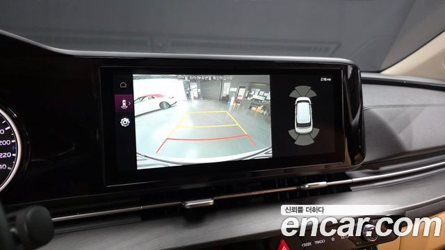 Kia Canival 2021 — photo 15