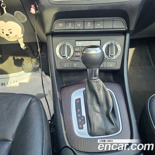 Audi Q3 2013 — photo 7