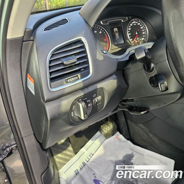 Audi Q3 2013 — photo 10
