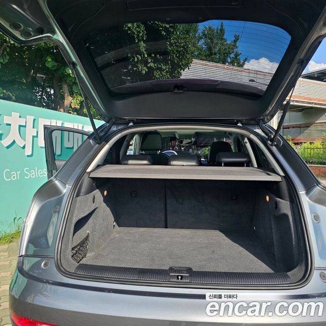 Audi Q3 2013 — photo 14