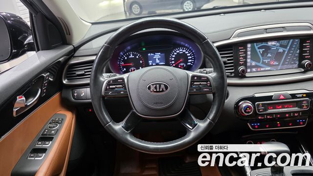 Kia Sorento 2018 — photo 20