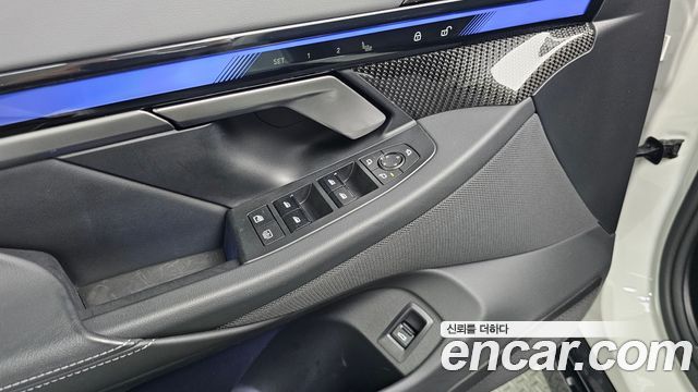 BMW i5 2024 — photo 25